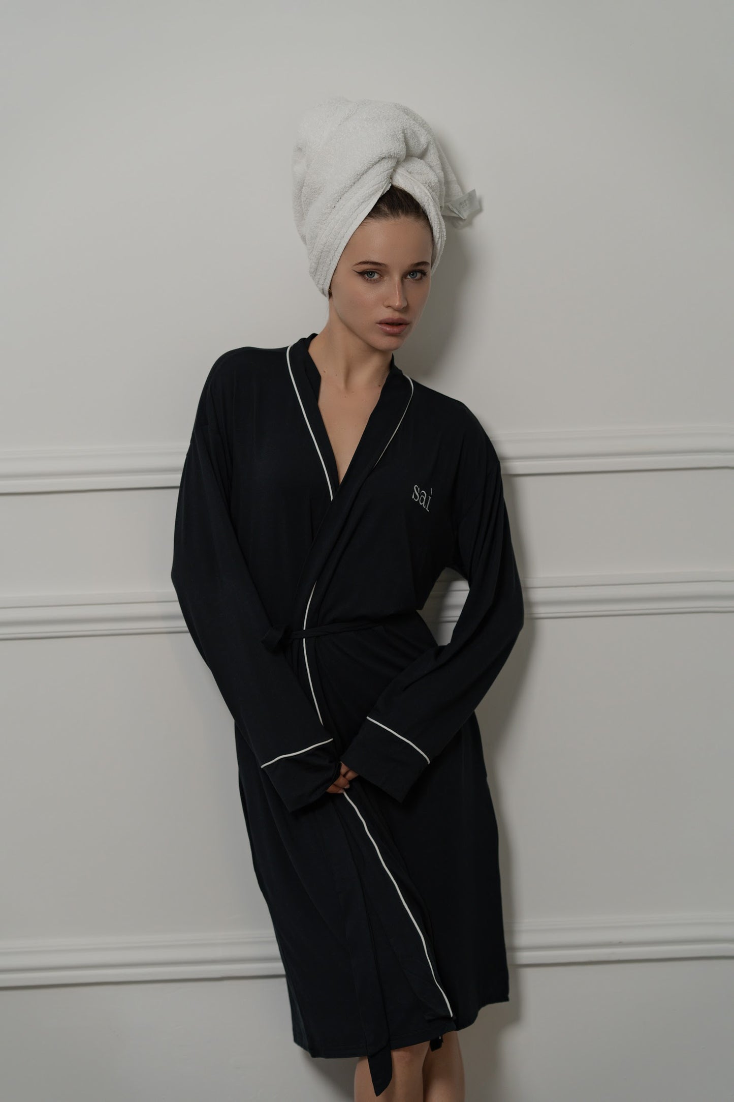 Black Classic Robe